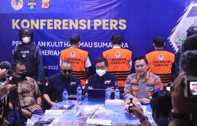 Pelaku Utama Menyerahkan Diri, Mantan Bupati Bener Meriah Kini Ditahan di Polda Aceh Juni 3, 2022