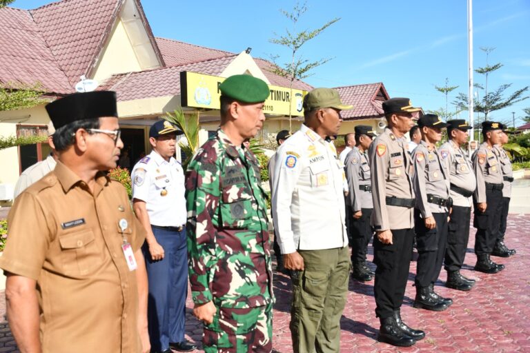 Sekda Aceh Timur Ikut Hadiri Apel Gelar Pasukan Operasi Patuh Seulawah Tahun 2022 Juni 13, 2022