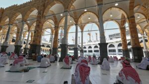 Potret Imam Besar Masjidil Haram Divonis 10 Tahun Penjara Agustus 25, 2022