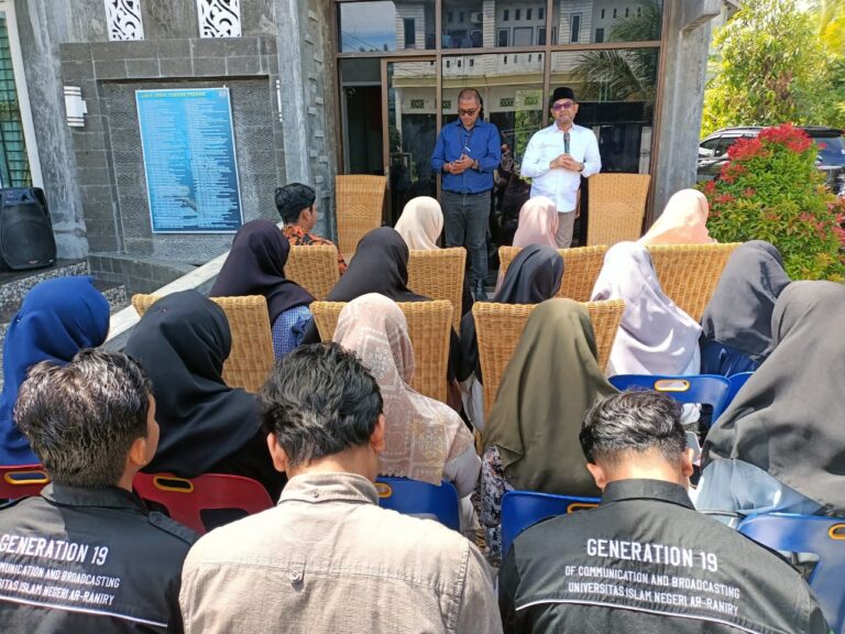 Nasir Djamil Isi Kuliah Umum di UIN Ar-Raniry Oktober 15, 2022