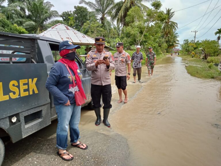 Krueng Arakundo Meluap, Kapolres Aceh Timur Imbau Masyarakat Waspada November 5, 2022