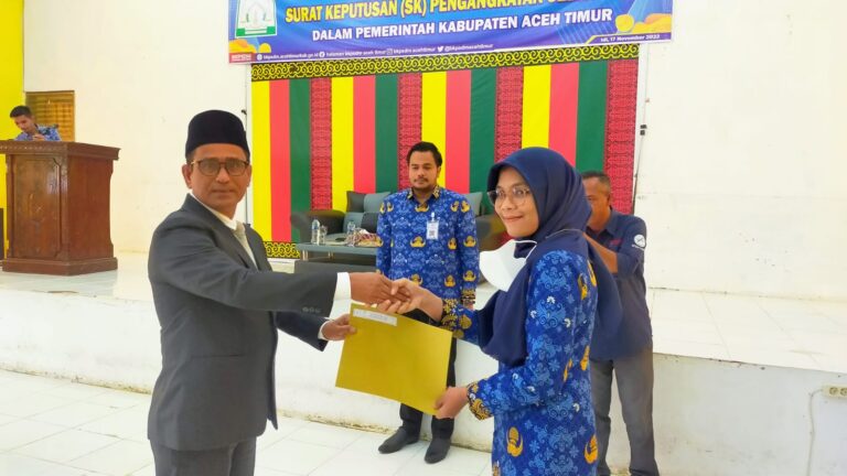 65 CPNS Pemkab Aceh Timur Terima SK Sebagai PNS  November 17, 2022