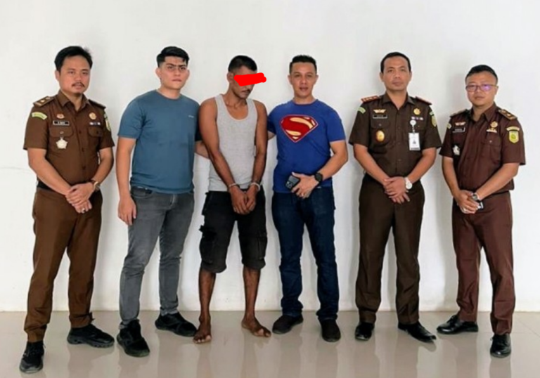 Kejati Aceh Tangkap Terpidana Migas  November 29, 2022