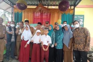 Respon Cepat Menanggulangi Wabah, Pj Bupati Aceh Timur Gelar Tetes Polio Masal untuk Anak Desember 12, 2022