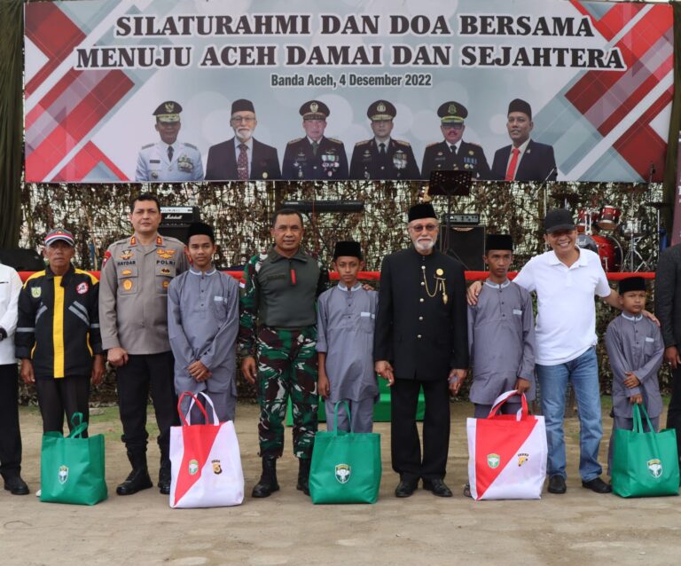 Silaturahmi dan Doa Bersama 4 Desember Berlangsung Khidmat Desember 4, 2022