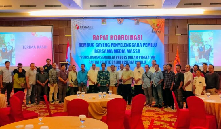 Media Massa Sebagai Guru Politik, Juga Sumber Kegaduhan Publik Desember 10, 2022