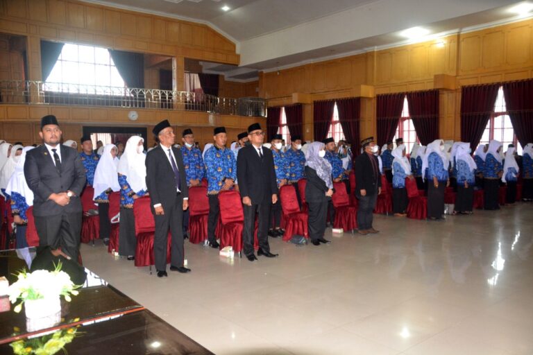 Perdana, Pj Walikota Langsa Lantik 92 Pejabat Eselon lll dan IV Desember 23, 2022