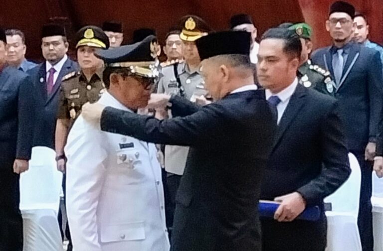 Kadisdik Aceh Alhudri Dilantik Sebagai Pj Bupati Gayo Lues Maret 24, 2023