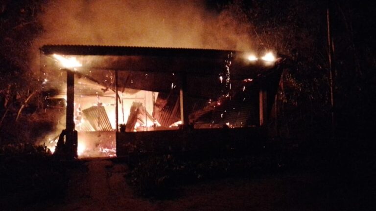 Rumah Seorang Janda di Aceh Timur Hangus Terbakar Mei 17, 2023