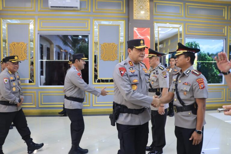 Kapolda Aceh Pimpin Sertijab 6 PJU dan 6 Kapolres Juli 12, 2023