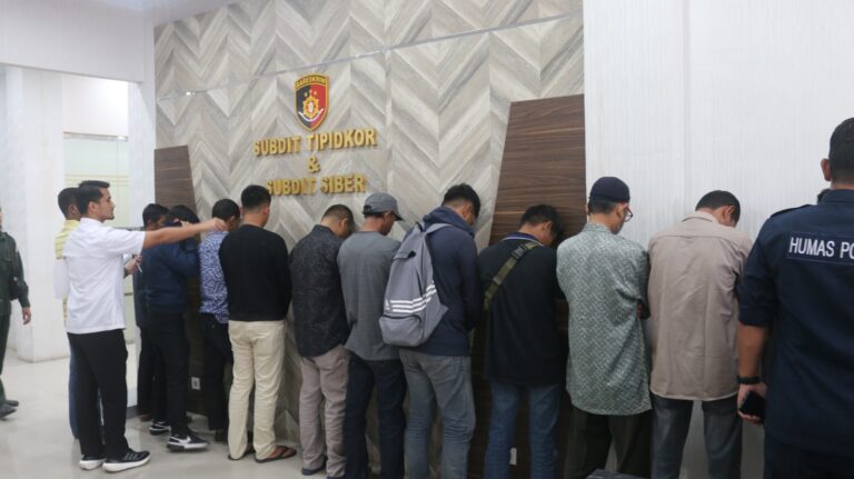 15 Pelaku Judi Online Diamankan Tim Subdit Siber Polda Aceh  September 13, 2023