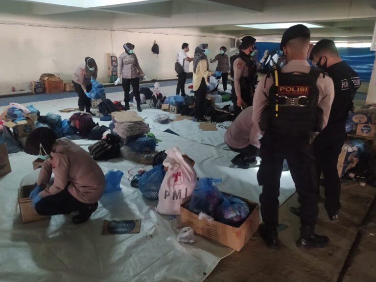 Geledah Barang Pengungsi Rohingya, Polisi Temukan 15 Unit Handphone Desember 21, 2023