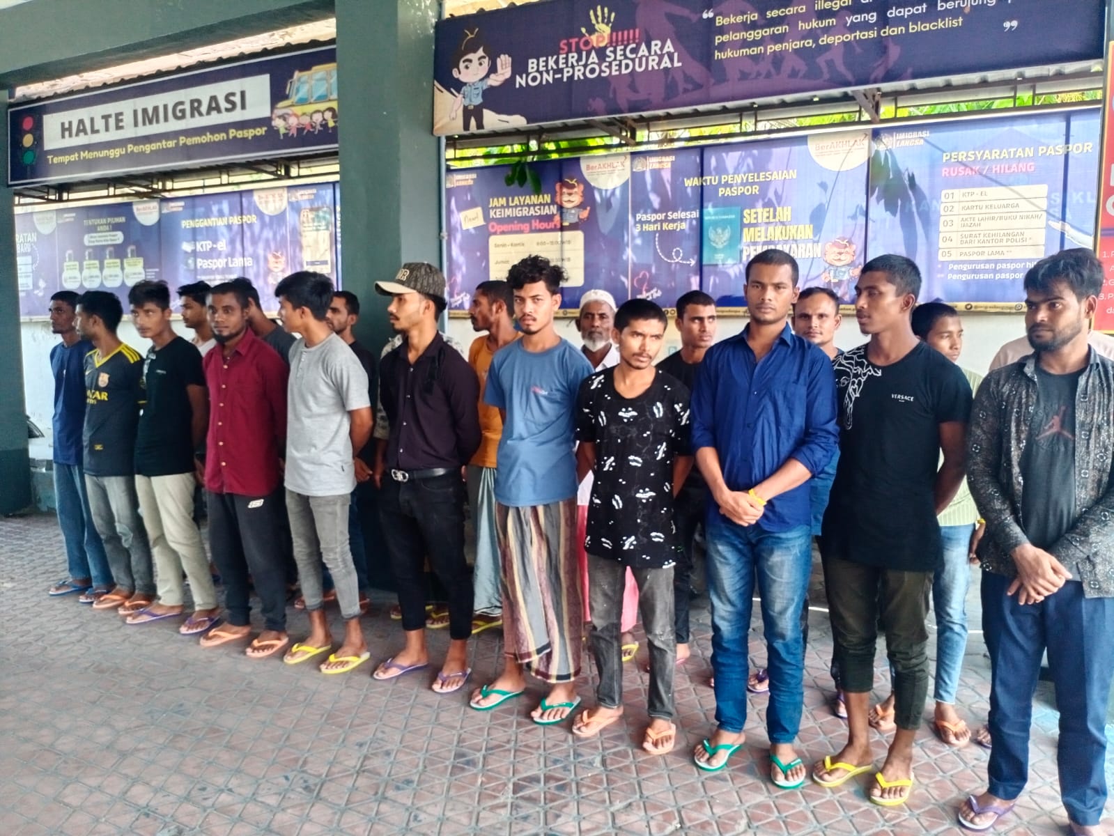 26 Imigran Asal Bangladesh di Pindahkan dari Aceh Timur