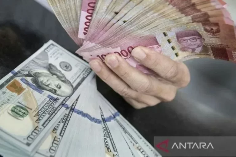 Rupiah Awal Pekan Melemah di Tengah Naiknya PMI Manufaktur AS Maret 4, 2024
