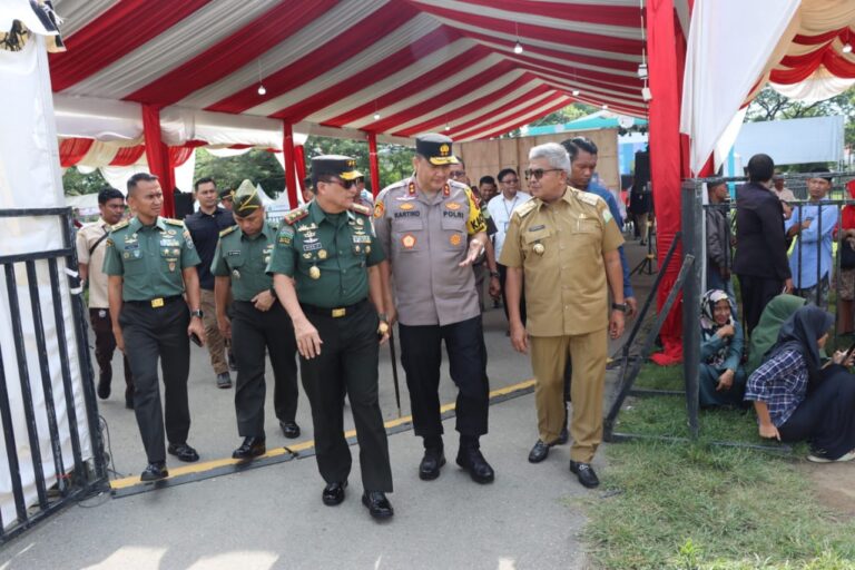 Kapolda Hadiri Rakor Pengendalian Inflasi Tahun 2024 dan Apel Siaga HBKN April 1, 2024