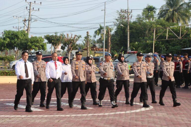 Berprestasi dalam Tugas, 26 Anggota Polres Aceh Timur Dapat Penghargaan April 1, 2024
