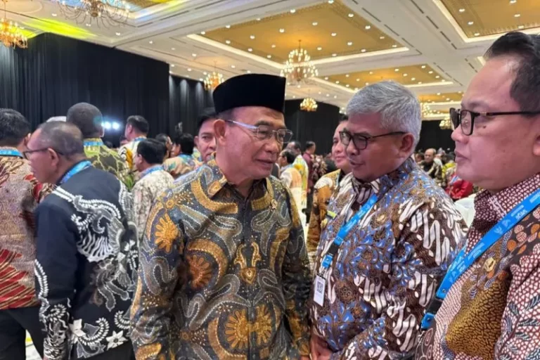 Pj Gubernur Aceh Siap Jalankan Arahan Presiden Jokowi Soal Penyusunan Anggaran Mei 7, 2024