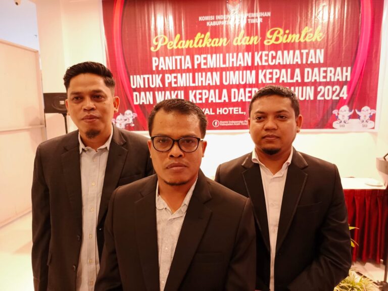 KIP Aceh Timur Lantik 120 PPK untuk Pilkada 2024 Mei 16, 2024