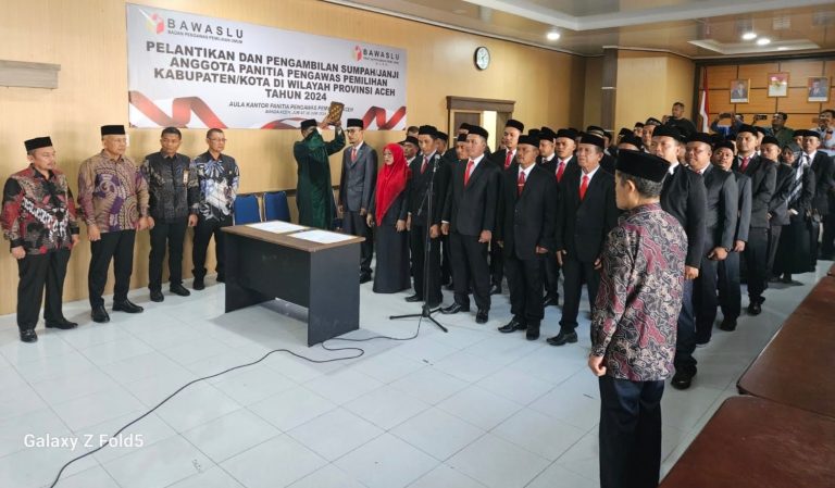 Panwaslih Pilkada 2024 di 12 Kabupaten/kota Dilantik Juni 28, 2024