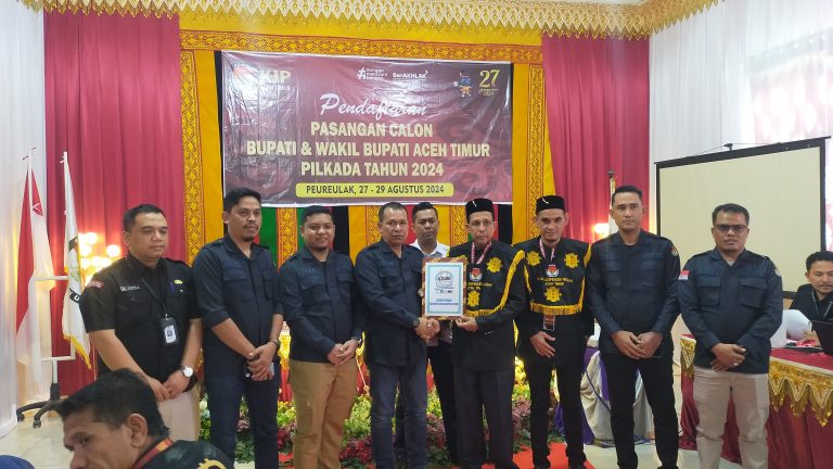 Mendaftar ke KIP, Calon Bupati Aceh Timur Nektu Minta KIP Netral pada Pilkada 2024 Agustus 28, 2024