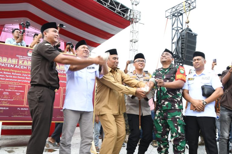 Deklarasi Pilkada Damai Diwarnai Zikir dan Pelepasan Merpati Putih  September 24, 2024