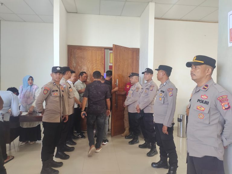 Amankan Penyampaian Visi-Misi, Polres Aceh Timur Kerahkan 129 Personel September 25, 2024