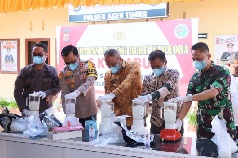 Polres Aceh Timur Blender 5 Kilogram Sabu Oktober 10, 2024