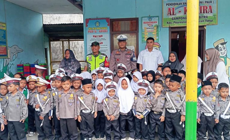 Polres Aceh Timur Kawal Distribusi Makanan Bergizi Gratis Januari 7, 2025
