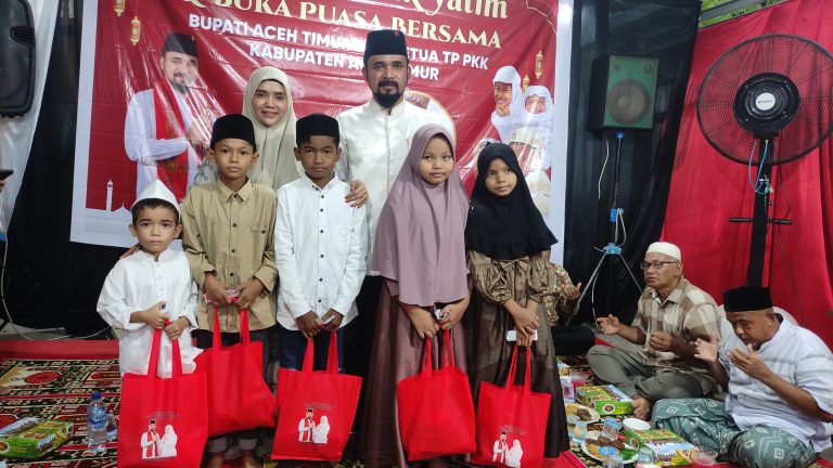 Ketua PKK Aceh Timur Lismawani Hasbi Menjamu Ratusan Anak Yatim di Kediamannya Maret 21, 2025