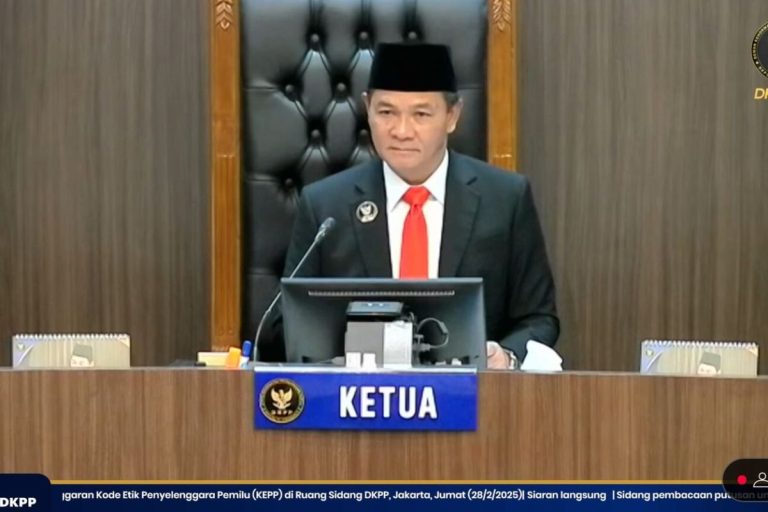 Ijazah Palsu, Ketua Panwaslih Aceh Barat Dicopot Ijazah Palsu, Ketua Panwaslih Aceh Barat Dicopot Mei 19, 2025