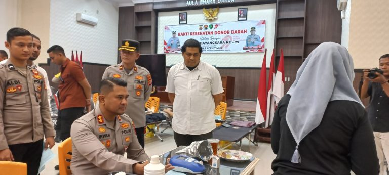 Donor Darah di Hari Bhayangkara ke-79, Polres Aceh Timur Kumpulkan 117 Kantong Darah Donor Darah di Hari Bhayangkara ke-79, Polres Aceh Timur Kumpulkan 117 Kantong Darah Juni 23, 2025