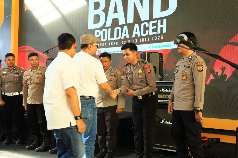 Kapolda Aceh Resmi Tutup Festival Band Hari Bhayangkara ke-79 Kapolda Aceh Resmi Tutup Festival Band Hari Bhayangkara ke-79 Juli 14, 2025