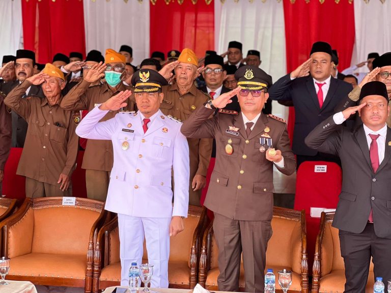 Wakil Bupati Aceh Timur Pimpin Upacara Penurunan Bendera HUT RI ke-80 Agustus 17, 2025