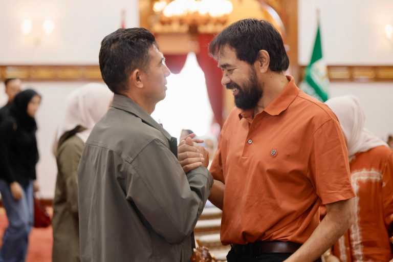 Usai Dilantik, Kapolda Aceh Brigjen Marzuki Ali Basyah Silaturahmi dengan Mualem Agustus 24, 2025