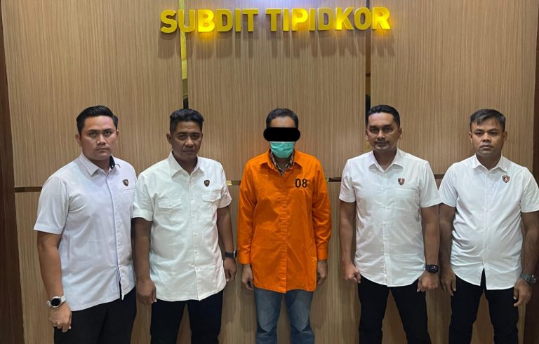 Penyidik Polda Aceh Resmi Menahan SMY, Tersangka Kasus Dugaan Korupsi Wastafel September 11, 2025