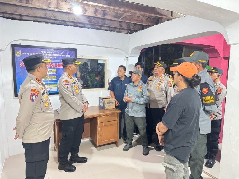 Dirbinmas Polda Aceh Cek Pos Satkamling, Pastikan Situasi Kondusif Hingga ke Desa September 14, 2025