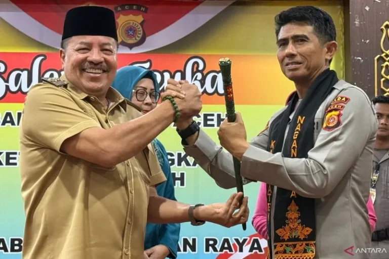 Kapolda Aceh Minta Personil Polri Tidak Sakiti Hati Masyarakat Oktober 20, 2025
