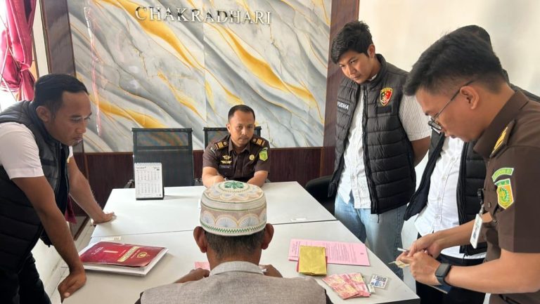 Polres Bener Meriah Serahkan Tersangka Penyalahgunaan BBM Subsidi ke Jaksa Oktober 8, 2025