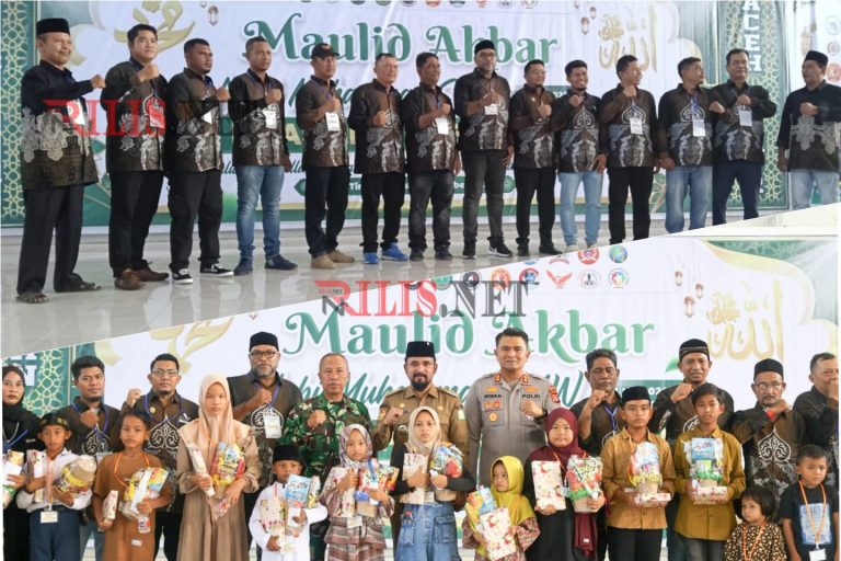 Insan Pers Aceh Timur Menggelar Maulid Akbar dan Santuni Anak Yatim Oktober 28, 2025