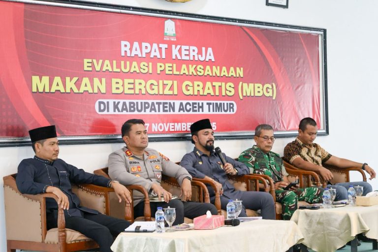 Ingatkan Pengelola Dapur MBG, Bupati Al-Farlaky: Jangan Mengejar Untung Nanti jadi Buntung Ingatkan Pengelola Dapur MBG, Bupati Al-Farlaky: Jangan Mengejar Untung Nanti jadi Buntung November 7, 2025