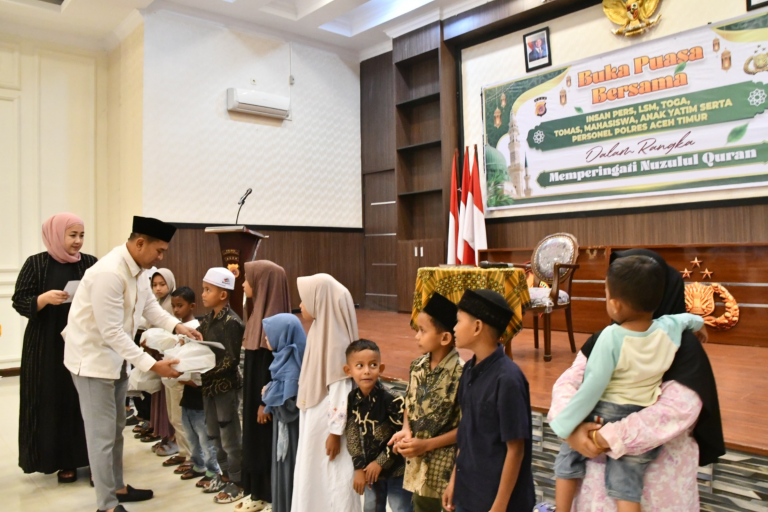 Kapolres Aceh Timur Gelar Buka Puasa Bersama dan Santuni Anak Yatim Maret 10, 2026
