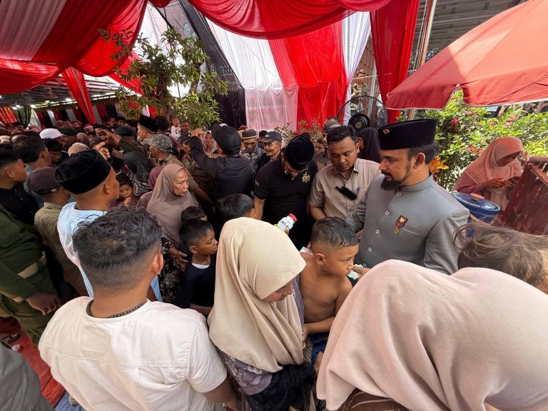 Open House di Kediaman Bupati Al-Farlaky Dipadati Ribuan Warga Mei 27, 2026
