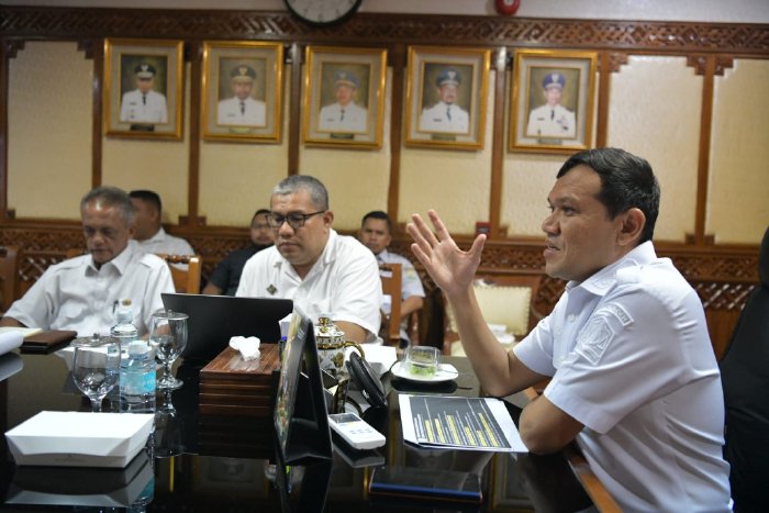 Wagub Aceh Minta Bupati/Wali Kota Percepat Data Penyediaan Huntap April 1, 2026