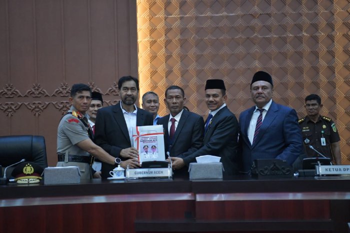 Sampaikan LKPJ 2025, Mualem Dorong Pembangunan Berkelanjutan April 6, 2026