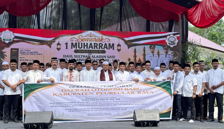Hadir 6000 Undangan, Pemekaran Peureulak Raya Dideklarasi di Komplek Makam Sultan Juni 16, 2026