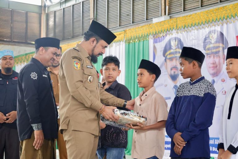 118 Anak Dikhitan Gratis oleh Bupati Aceh Timur Juli 27, 2026
