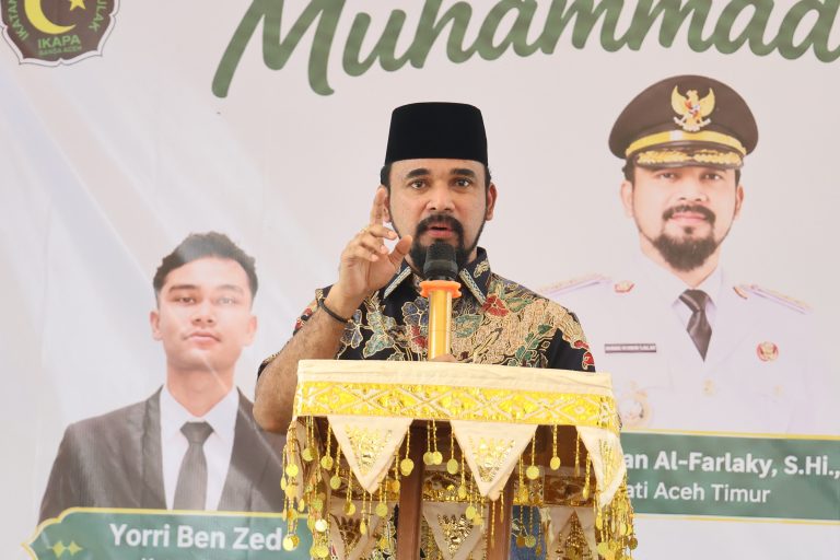 Bupati Al-Farlaky Ajak Mahasiswa Bangun Jejaring yang Kuat Bupati Al-Farlaky Ajak Mahasiswa Bangun Jejaring yang Kuat Oktober 24, 2026